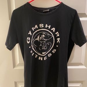Gymshark black legacy T-shirt.